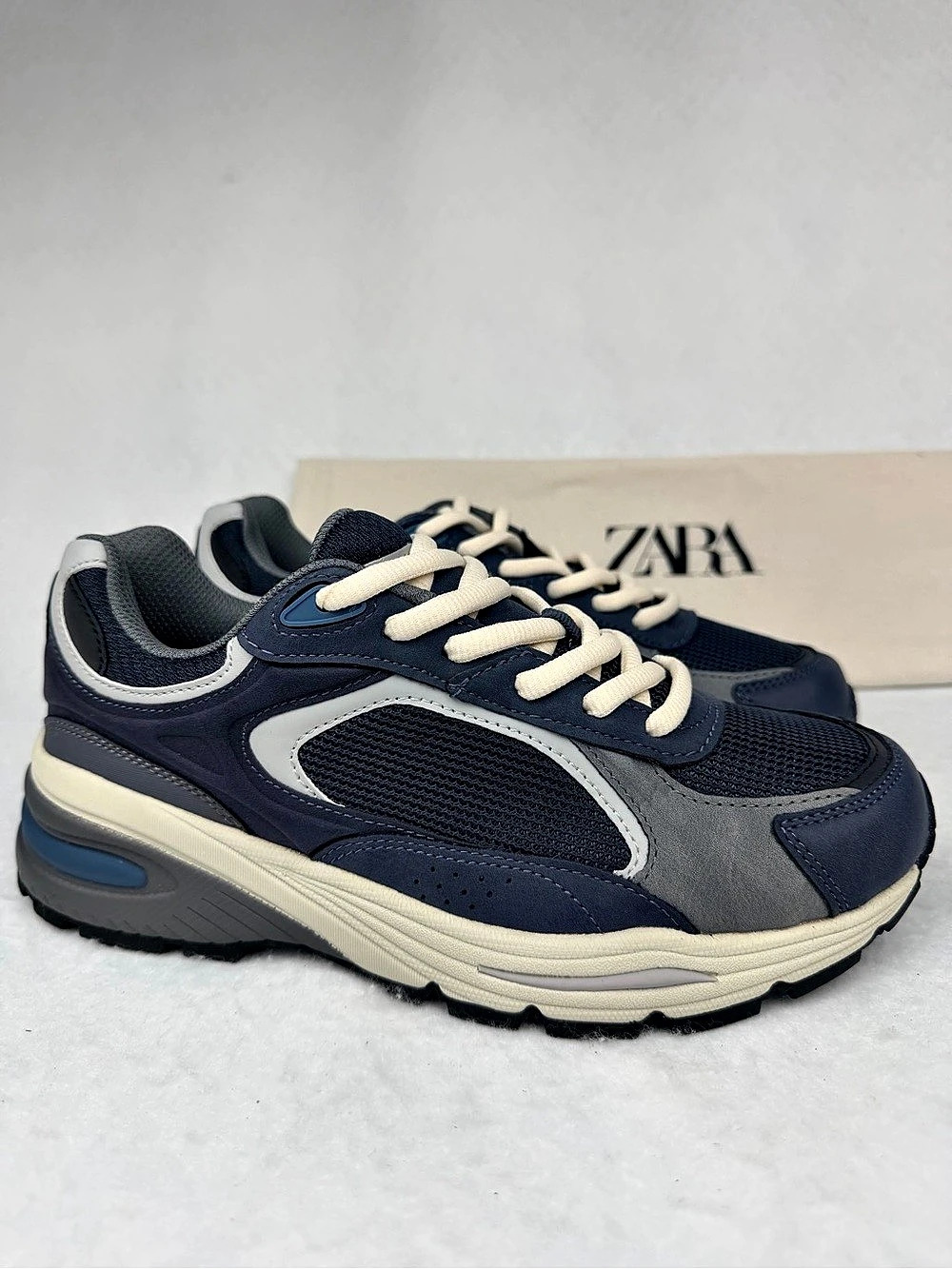 Zara Unisex Technical sneakers Blue & Gray  Men’s Size 6  Women’s Size 8 NWT